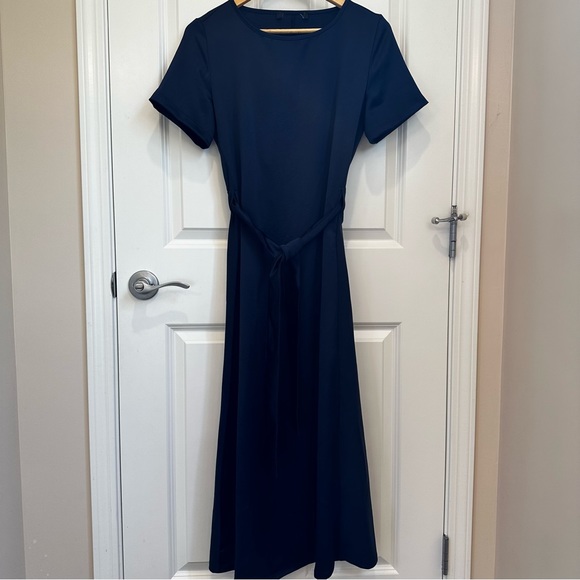 SOLD!on eBay Weekend MaxMara Label-cut Giro Belted Jersey &Satin Midi Dress - Picture 8 of 17